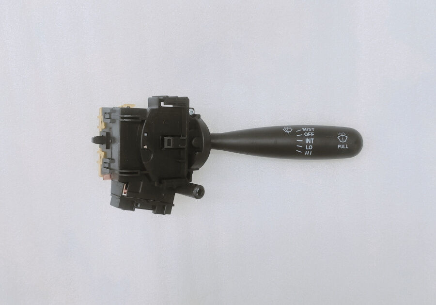 Переключатель подрулевой стеклоочистителя (правый) седан 84652-52K50-BF FAW Vita