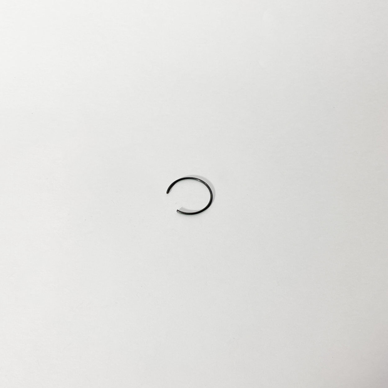 Кольцо стопорное поршневого пальца FOTON 1039 1049С (E049303000025)