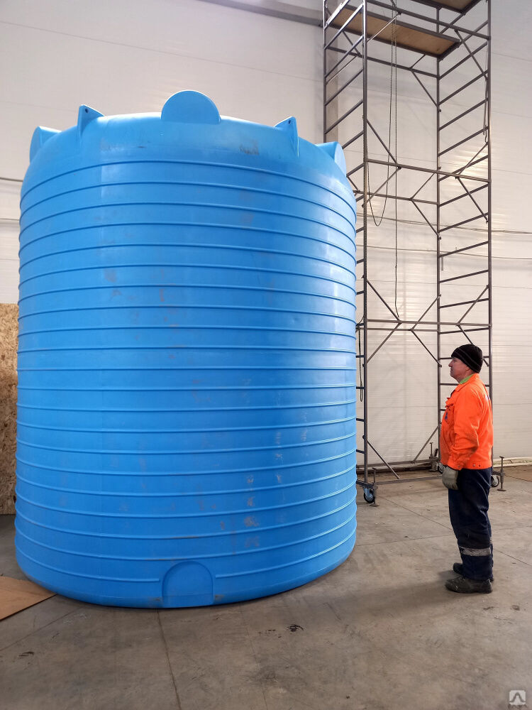 Бак 25000 литров (25 куб.м) пластиковый для сыпучего сырья, емкостное оборудование