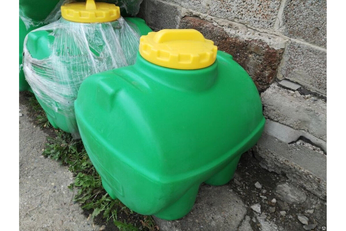 Бак для воды 300 литров пластиковый для транспортировки топлива, ГСМ, солярки, воды