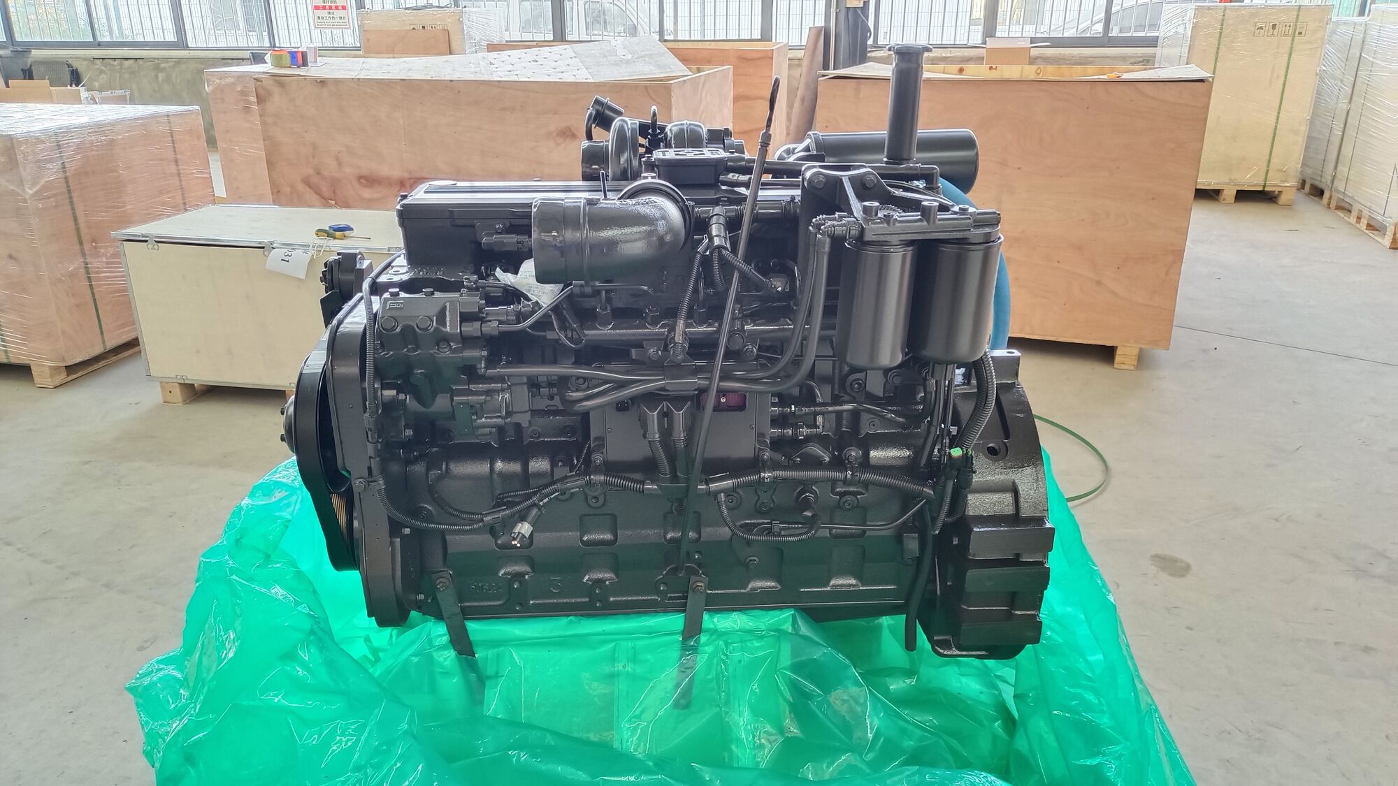 Двигатель в сборе Komatsu PC300-8, SAA6D114E-3 2