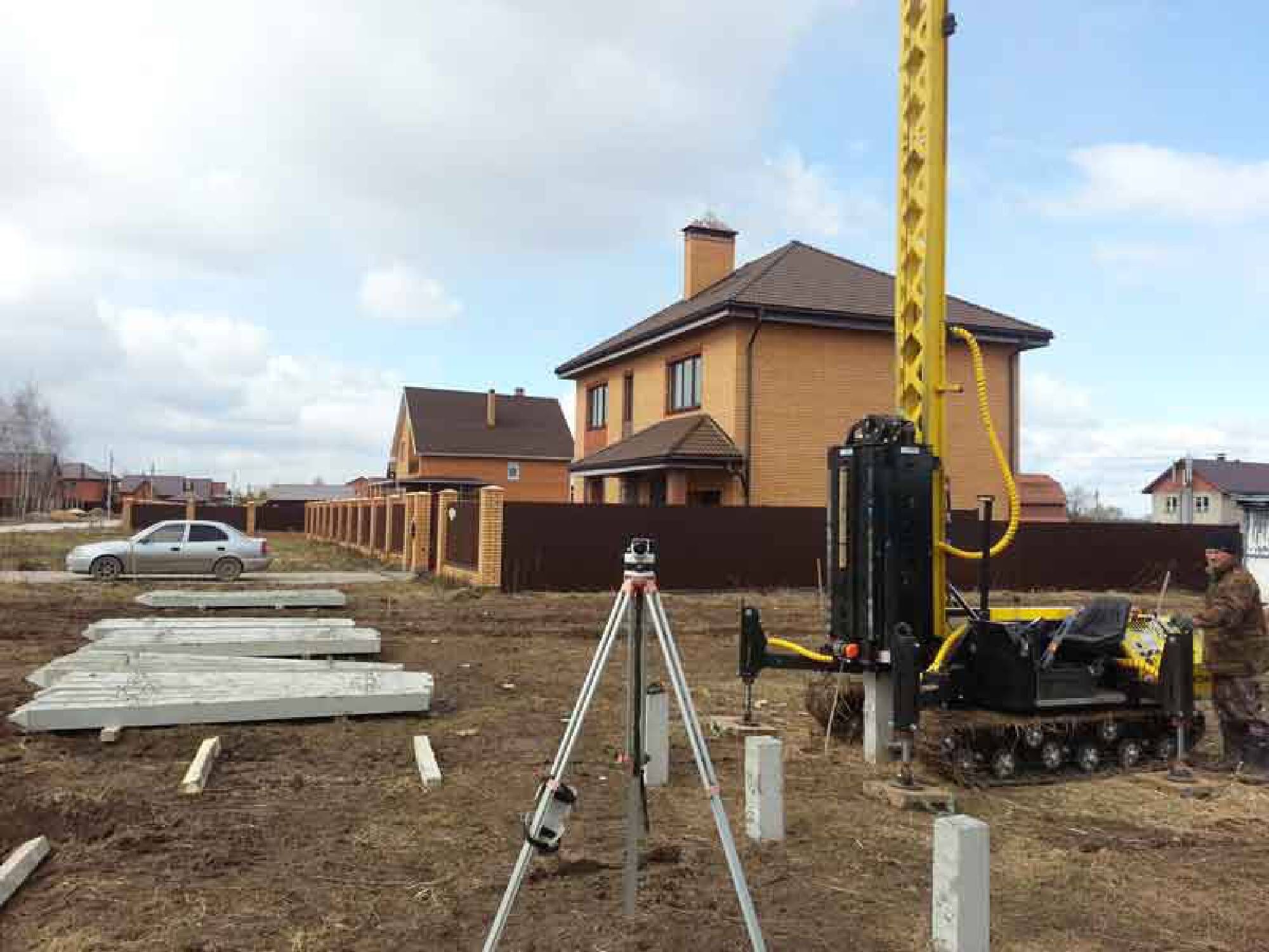 Услуги МИНИ СВАЕБОЙНОЙ установки, цена в Красноярске от компании АТЛАС